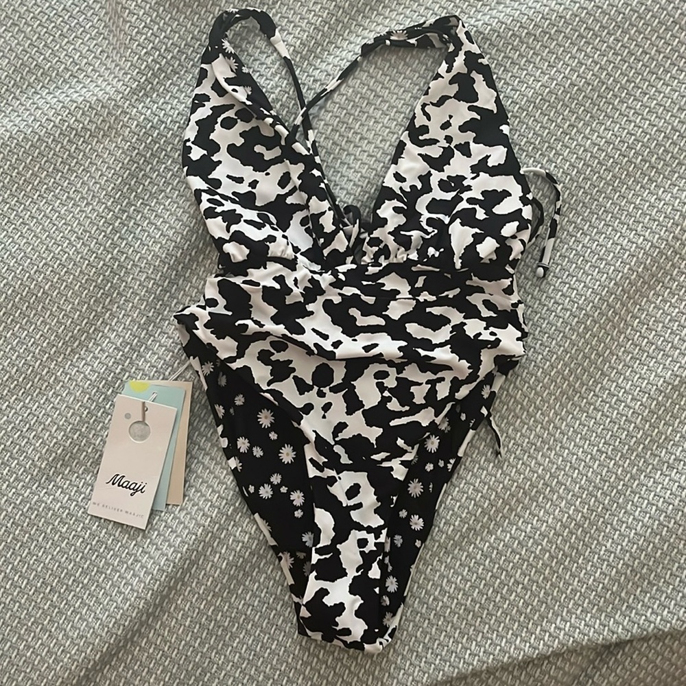 Maaji Safari Black & White Reversible One-Piece, NWT